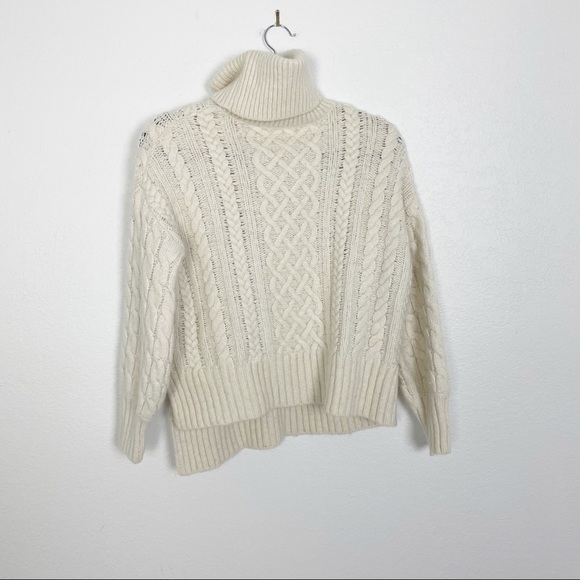 A.L.C. Nevelson Alpaca Wool Cable Knit Turtleneck Sweater Cream White Warm Cozy - Picture 3 of 5